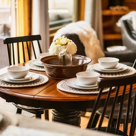 Mountainside - New Luxury Cabin-Fire Table-Hot Tub-3 Pools-Ps5-Bears جاتلينبرج المظهر الخارجي الصورة